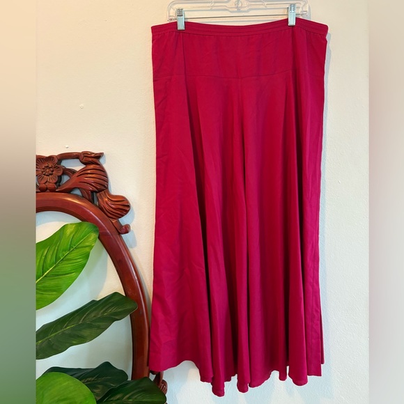 Women’s Vintage Fuchsia Pink Michelle Michaels 100% Silk Skirt - Picture 1 of 4